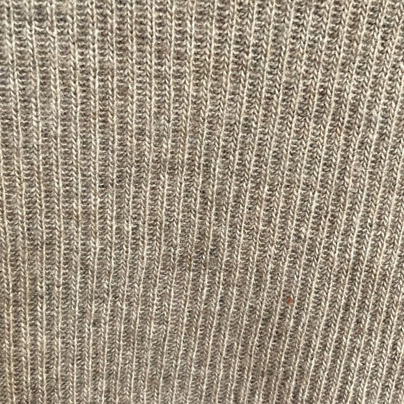 Abercrombie mocha button side sweater - Picture 6 of 6